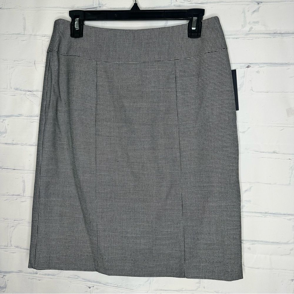 Worthington size 8 skirt - brand new‎ with tags!